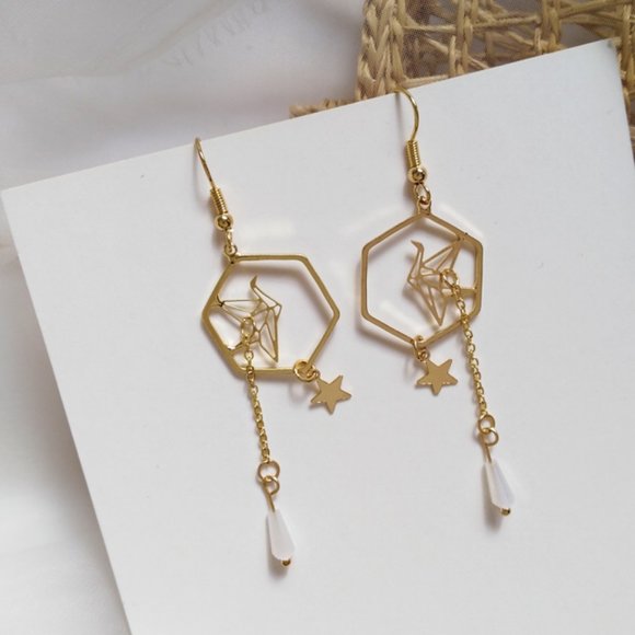 💕Last one Origami crane Dangle Earrings - Picture 4 of 7